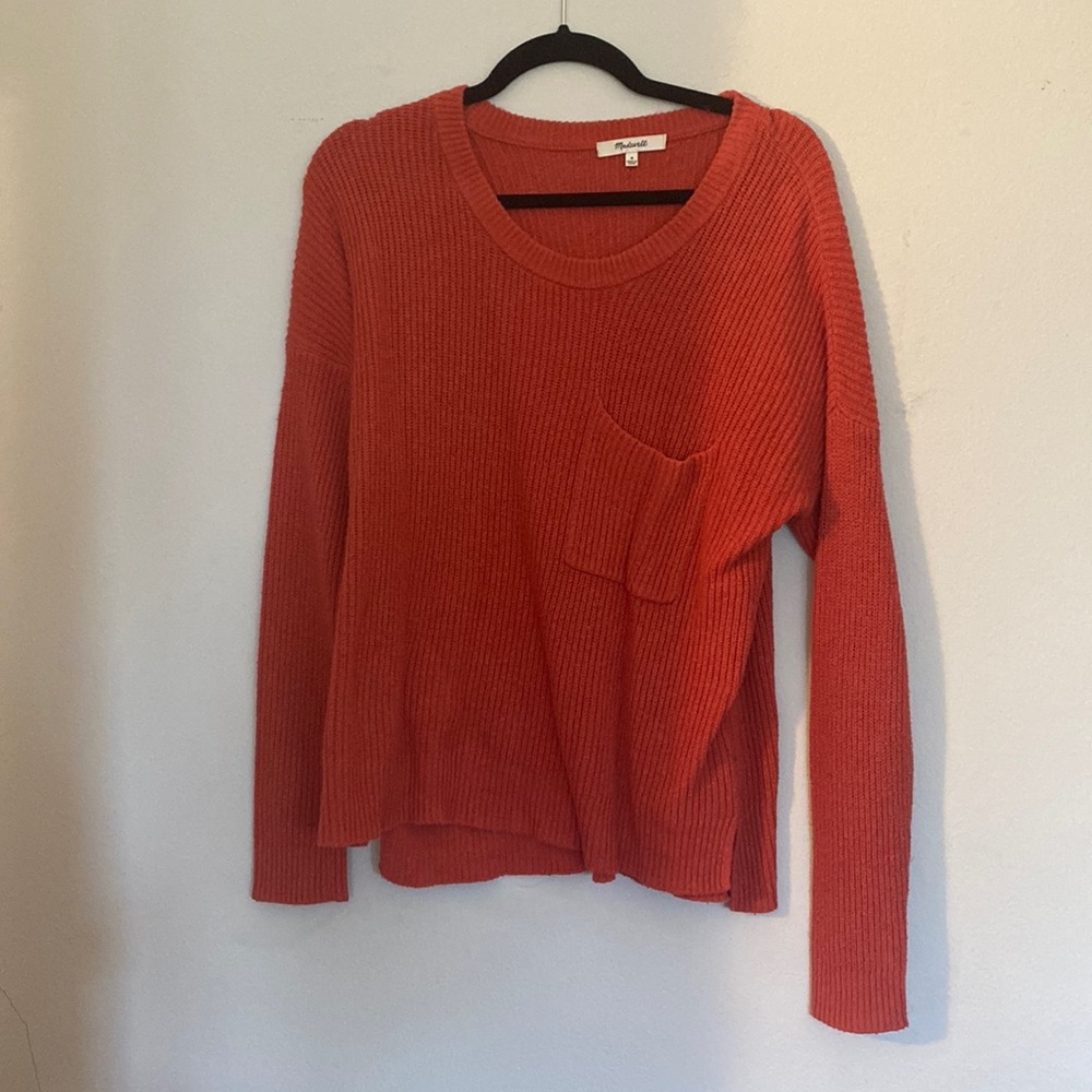 Coral colored cotton sweater EUC